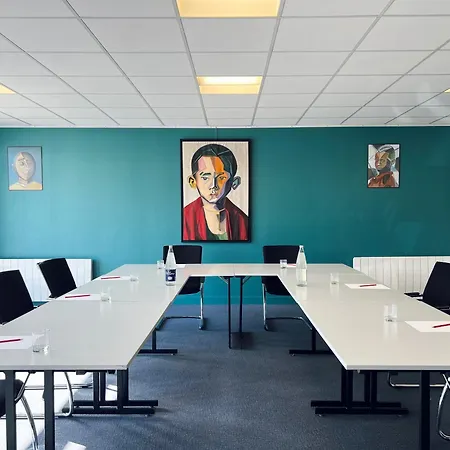 Le Pre Saint Germain 3*