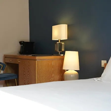 Отель Le Pre Saint Germain 3*