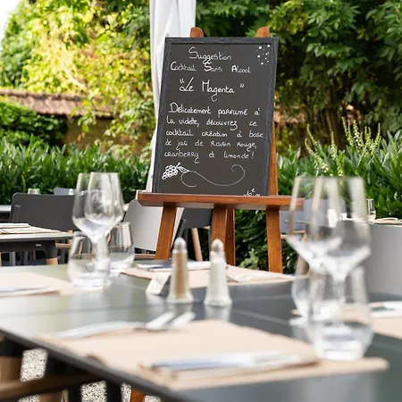 Le Pre Saint Germain 3*