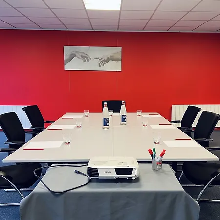 Hotel Le Pre Saint Germain 3*