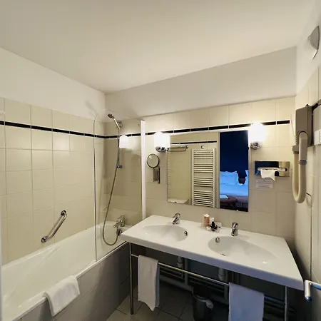 Le Pre Saint Germain Hotel