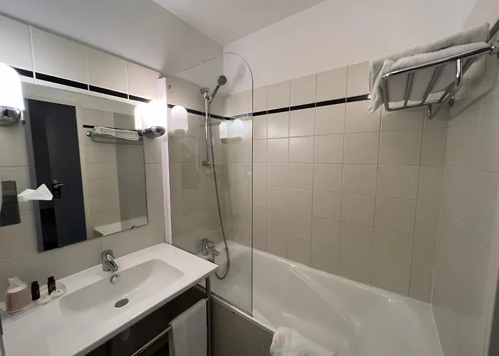 Hotel Le Pre Saint Germain Louviers