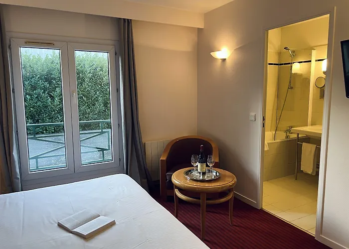 Hotel Le Pre Saint Germain Louviers