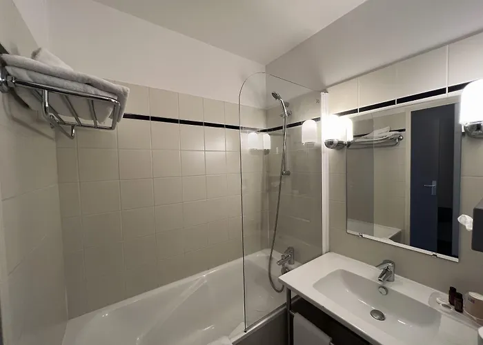 Le Pre Saint Germain 3*